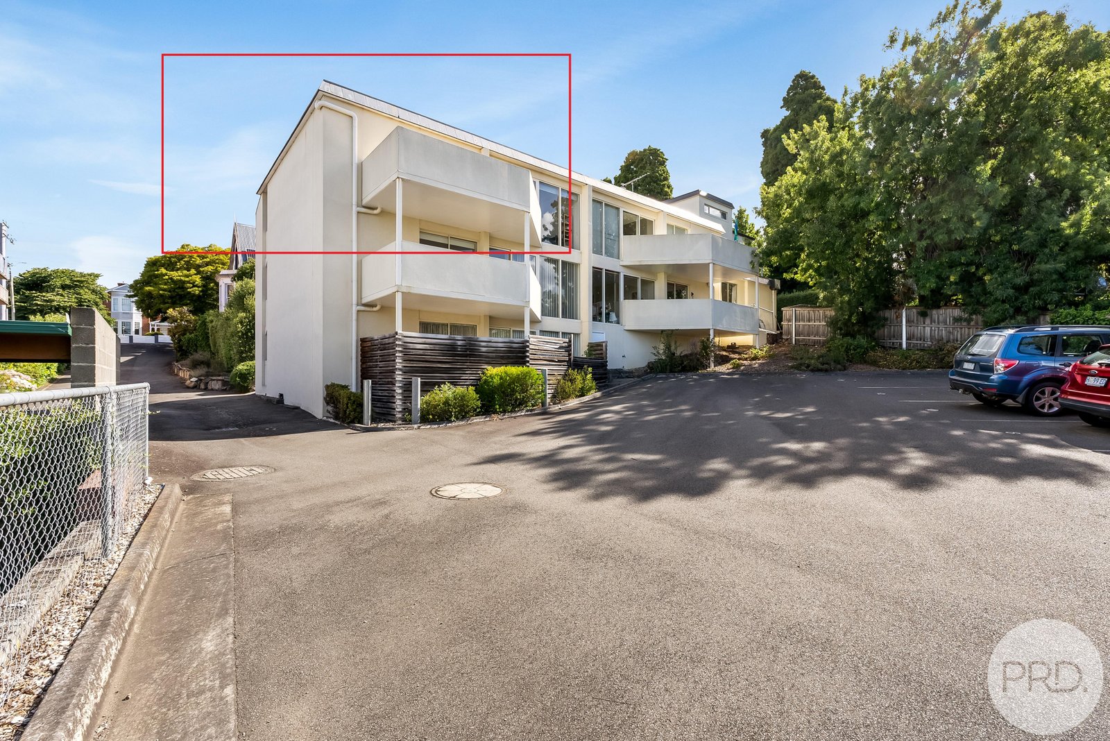 11/9 Augusta Road NEW TOWN 1