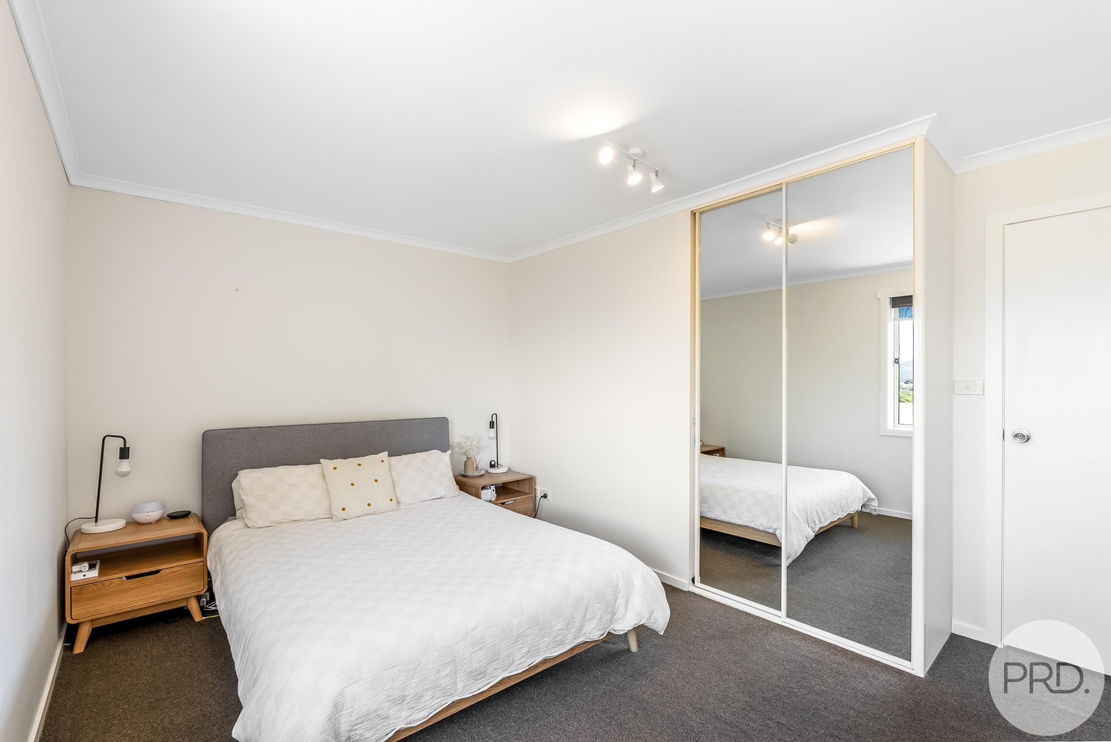 11/9 Augusta Road NEW TOWN 7