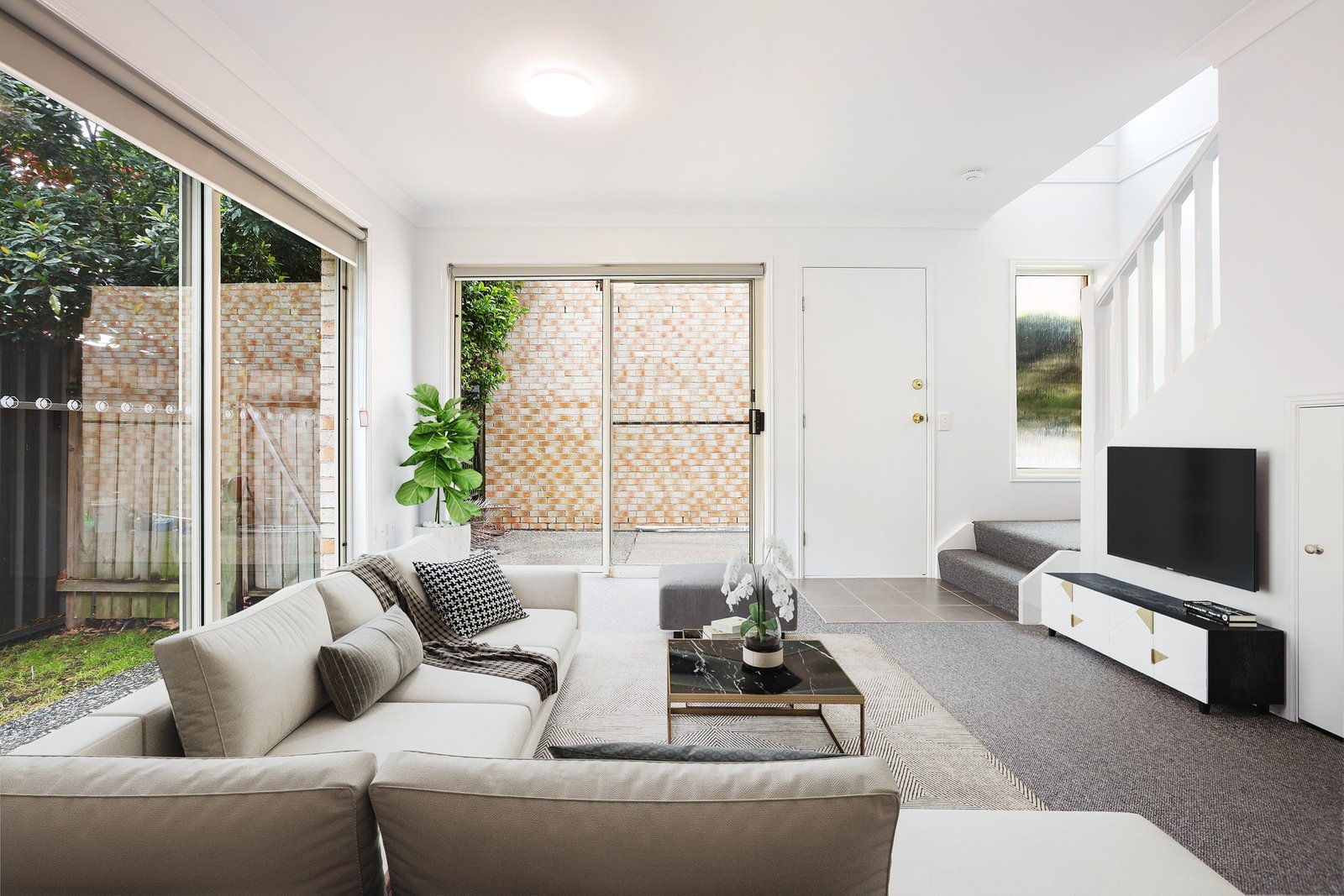 1/19 Blake Street SOUTHPORT 3