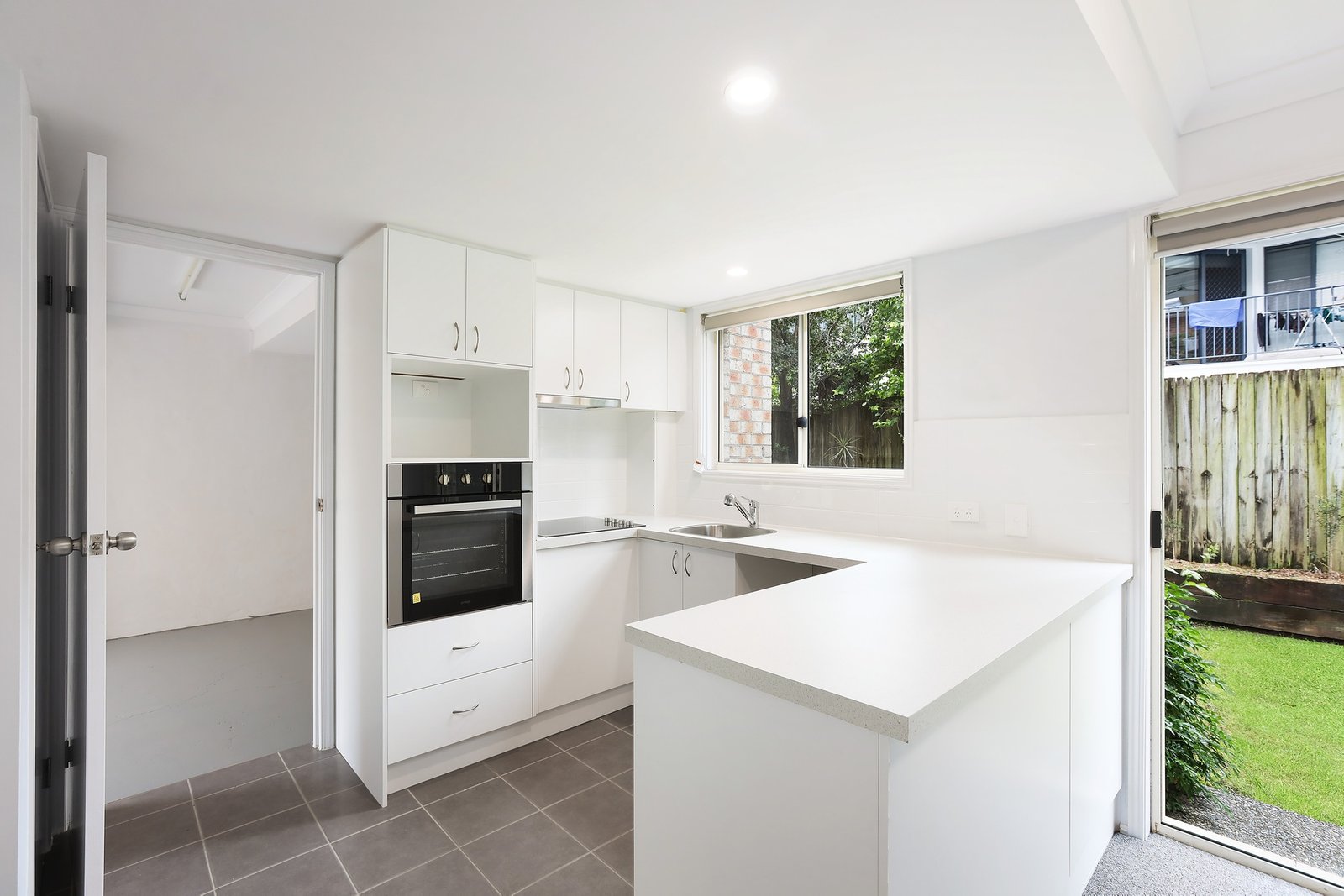 1/19 Blake Street SOUTHPORT 4