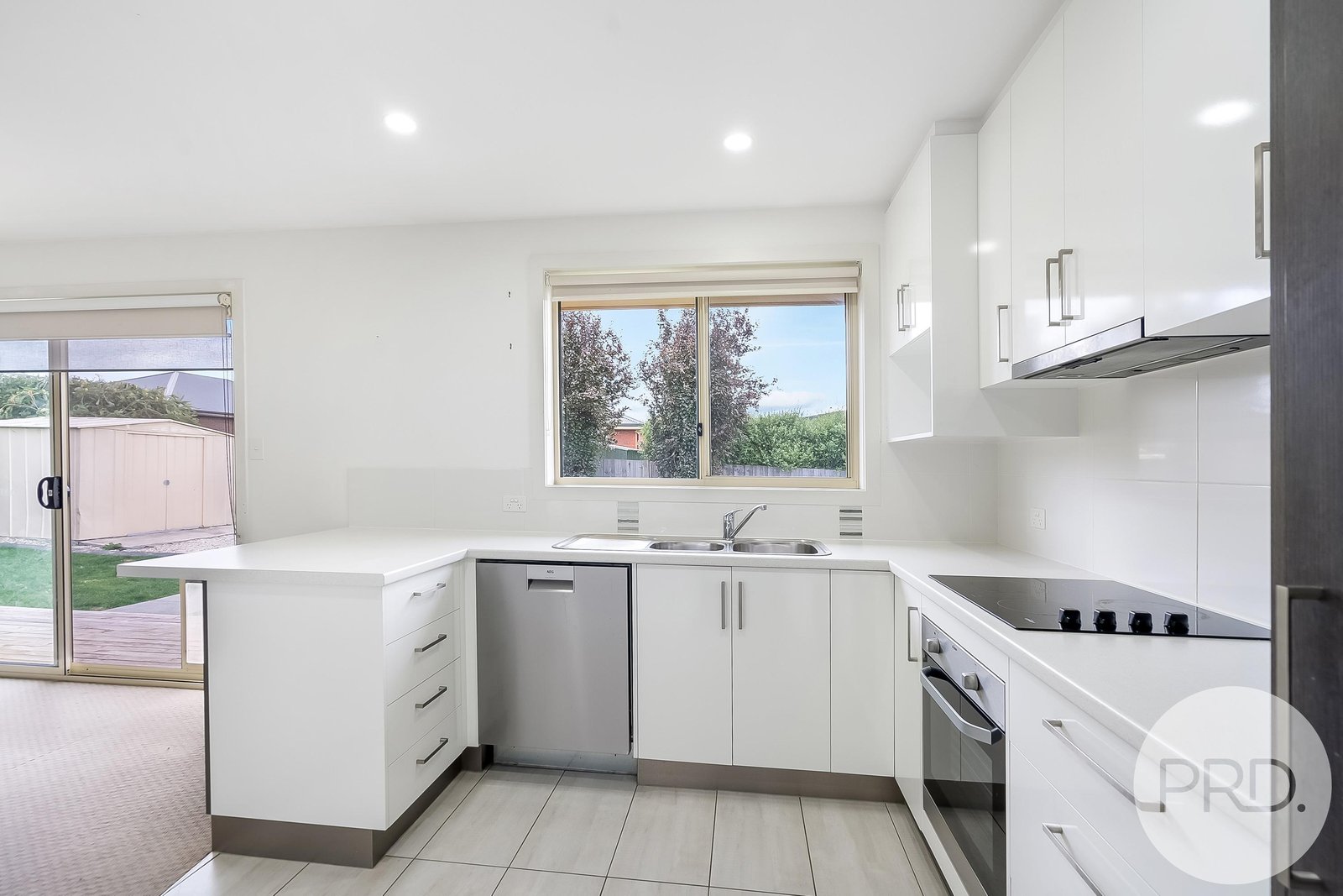 1/19 Dudley Drive BRIGHTON 5