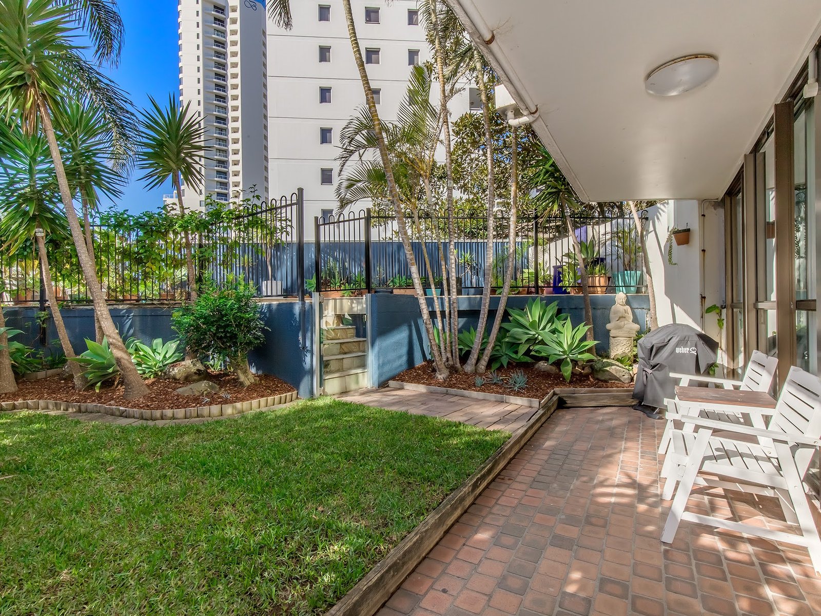 1/19 Fern Street SURFERS PARADISE 13