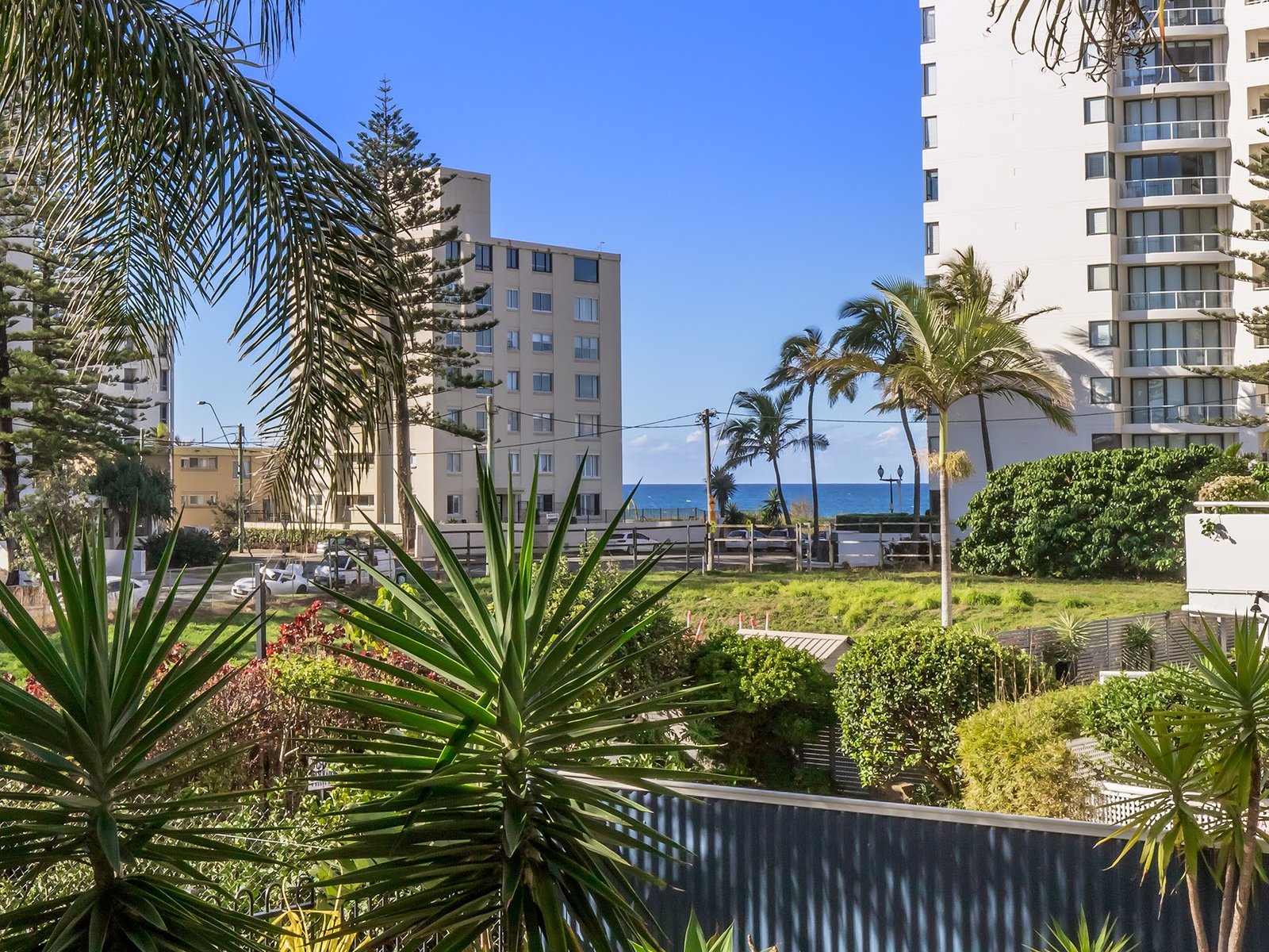 1/19 Fern Street SURFERS PARADISE 18