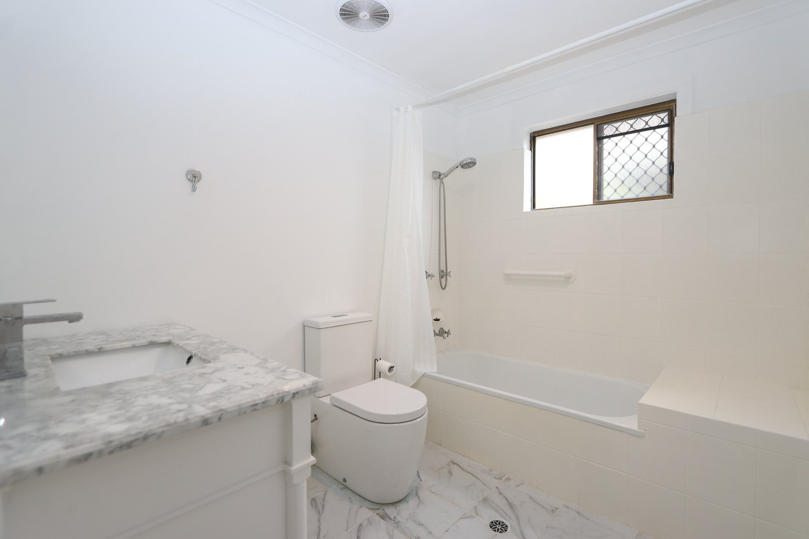 1/19 Fisher Avenue SOUTHPORT 11