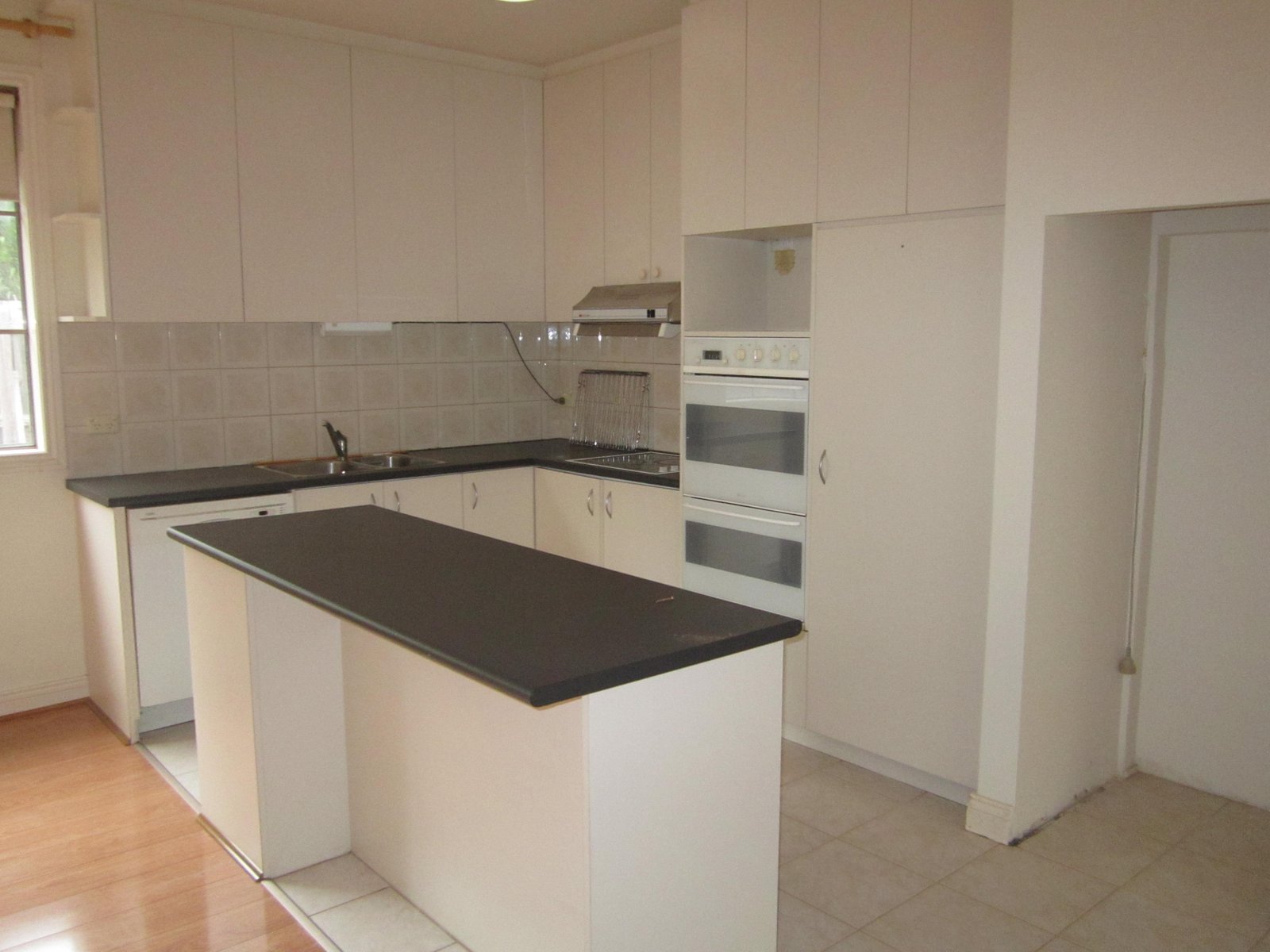 Gallery: 1/19 Haigh Street