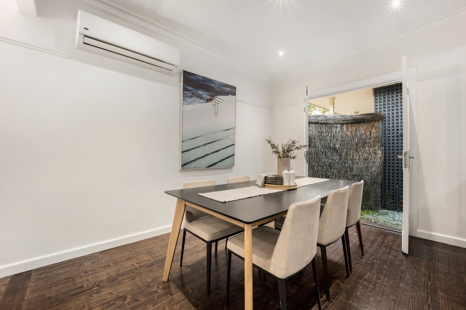 Gallery: 1/19 Hobart Street