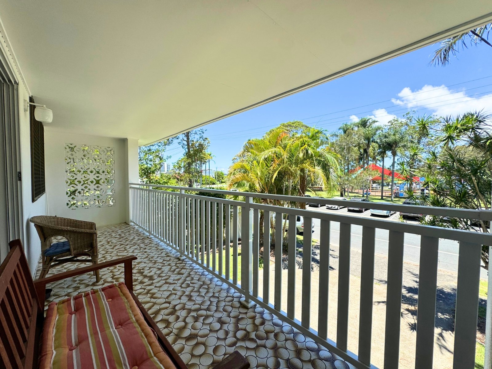 119 Laguna Avenue PALM BEACH 12