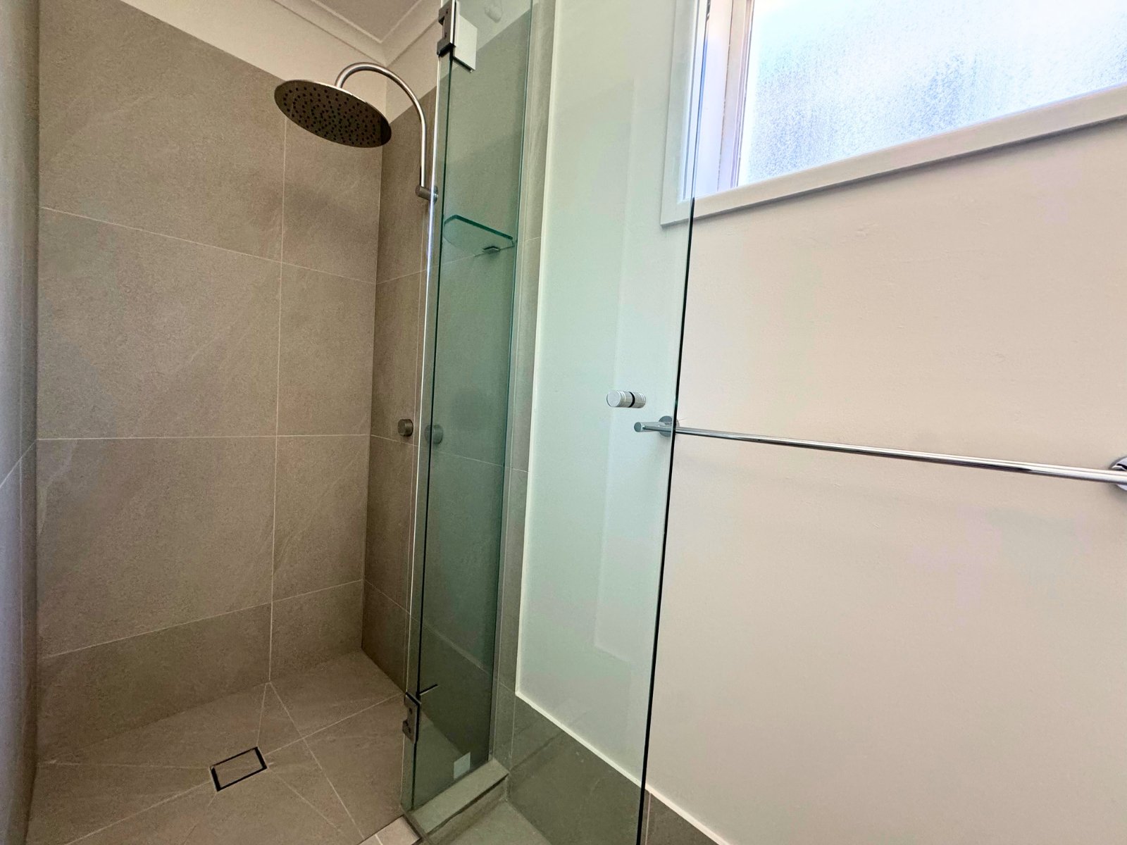 119 Laguna Avenue PALM BEACH 23