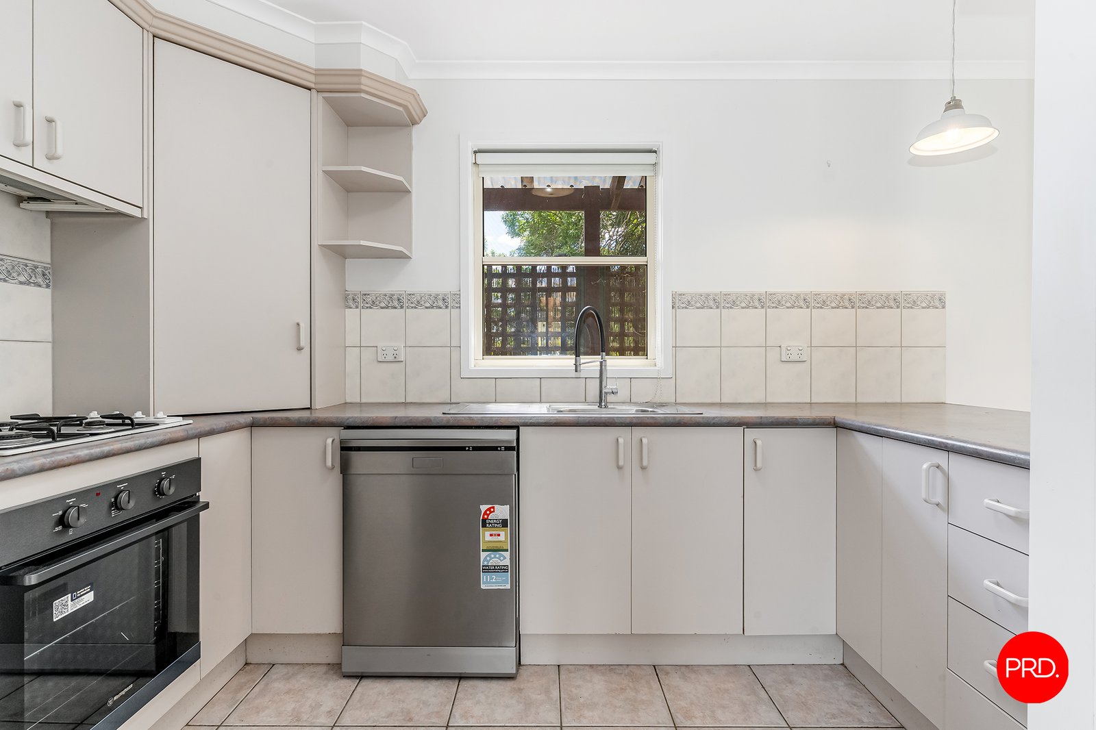 1/19 Ligar St  KENNINGTON 2