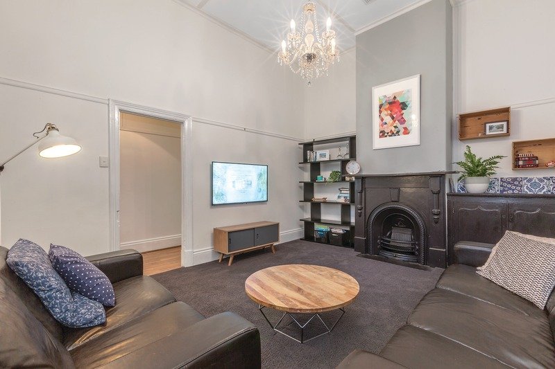 Gallery: 119 Lyons Street South