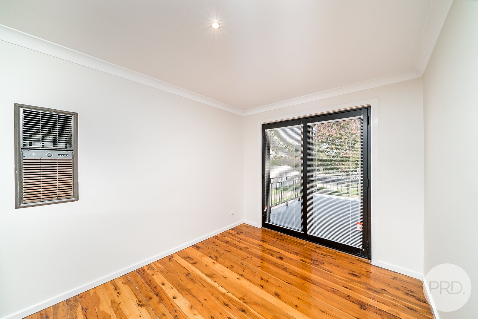 119 Main Street LAKE ALBERT 9