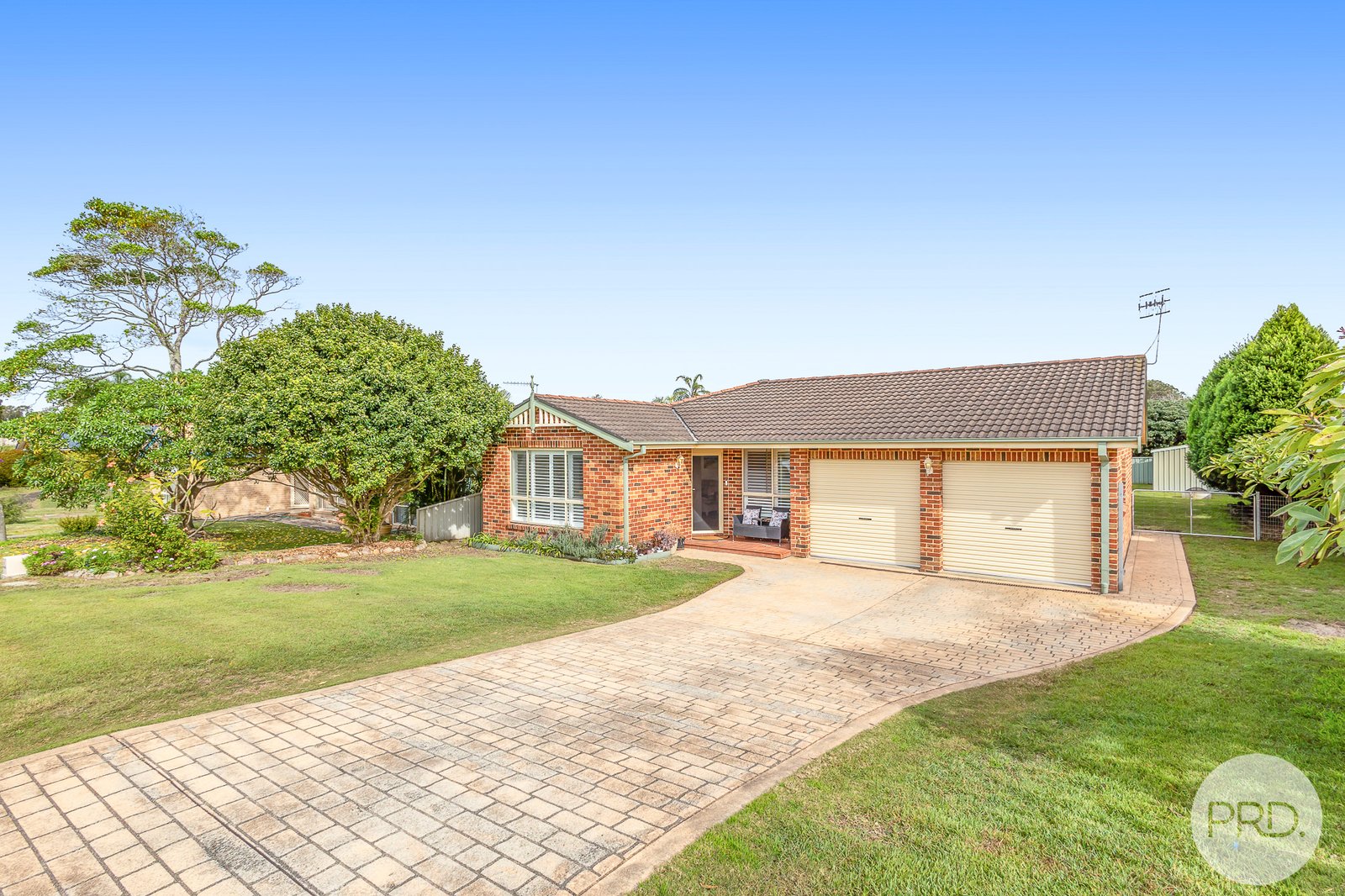 119 Port Stephens Drive SALAMANDER BAY 1