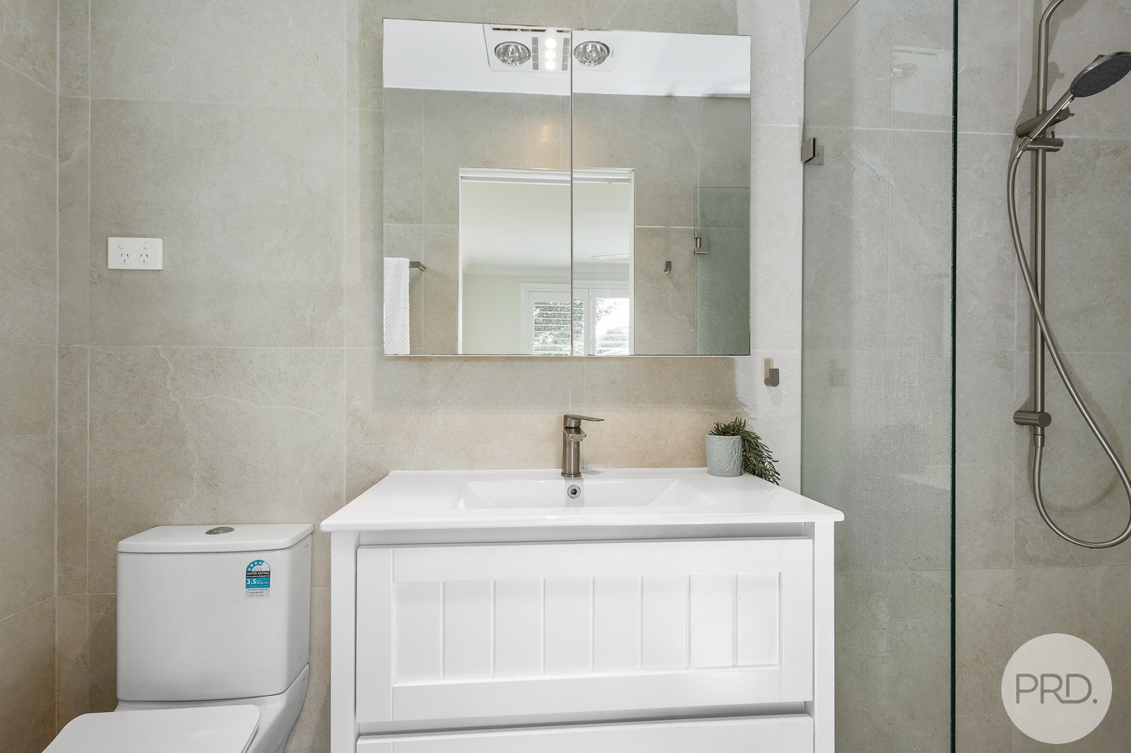 119 Port Stephens Drive SALAMANDER BAY 13