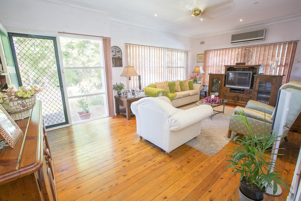 119 Smith Street SOUTH PENRITH 4