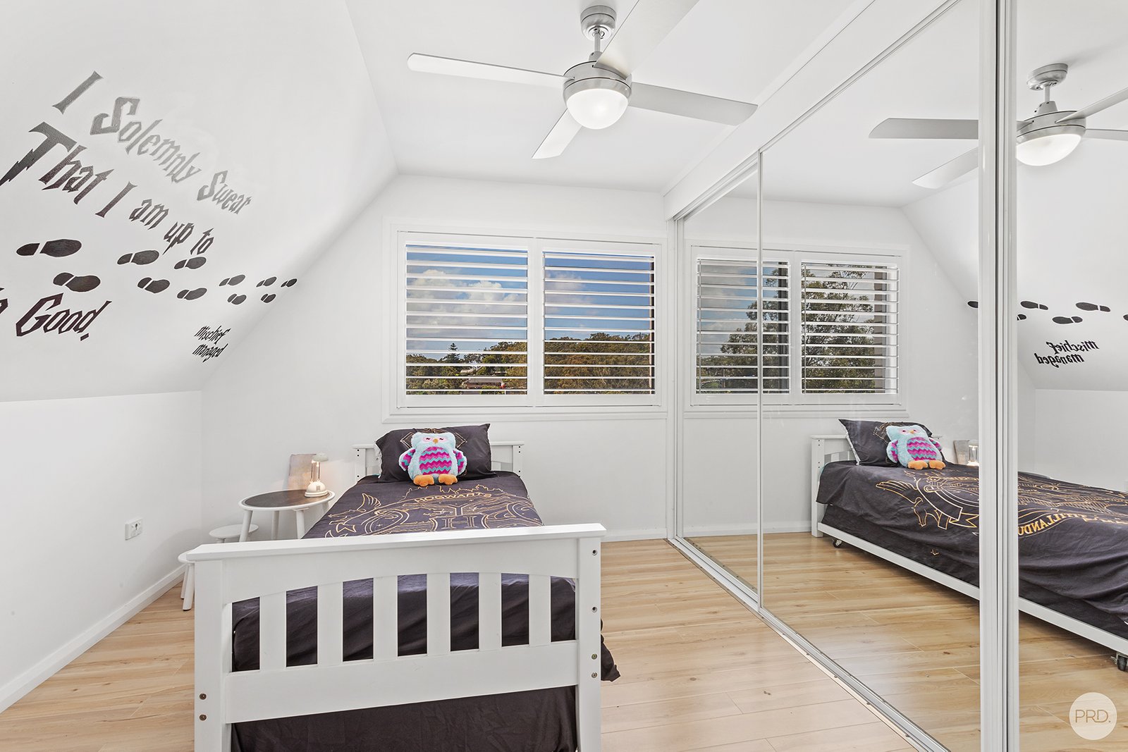 119 Stockton Street NELSON BAY 18