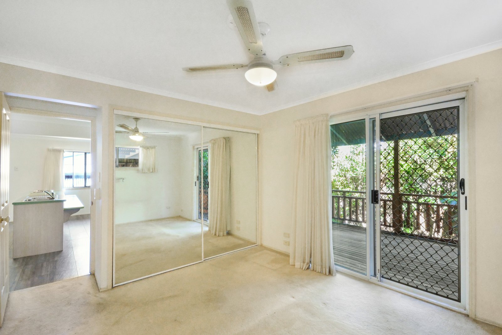 1/19 Tweed Coast Road BOGANGAR 2