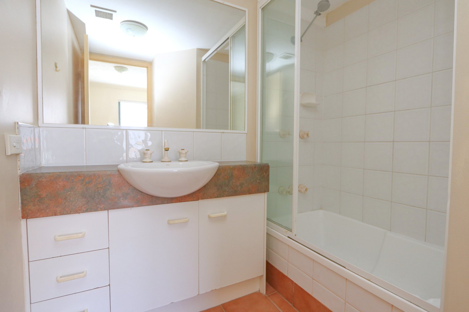 11/9 Tweed Street SOUTHPORT 8