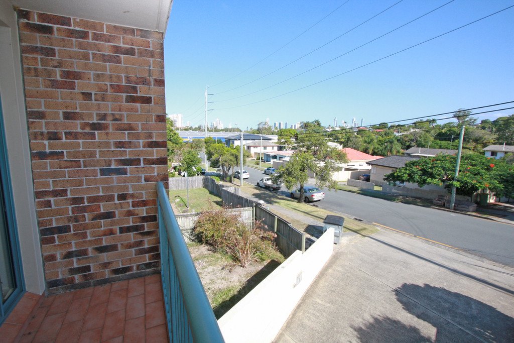 11/9 Tweed Street SOUTHPORT 2