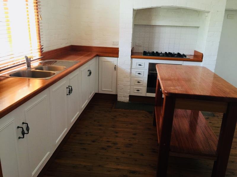 119 Upper Street TAMWORTH 5