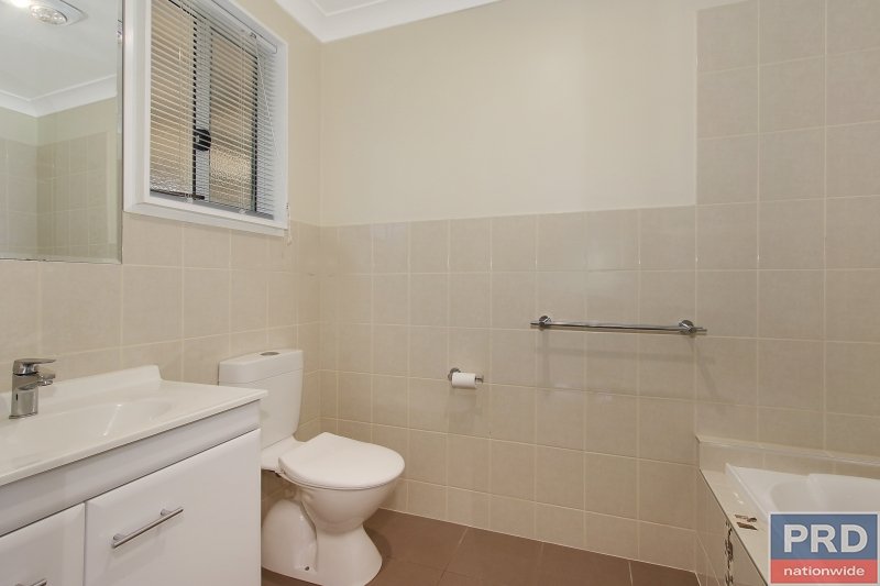 119 Wantigong Street NORTH ALBURY 9