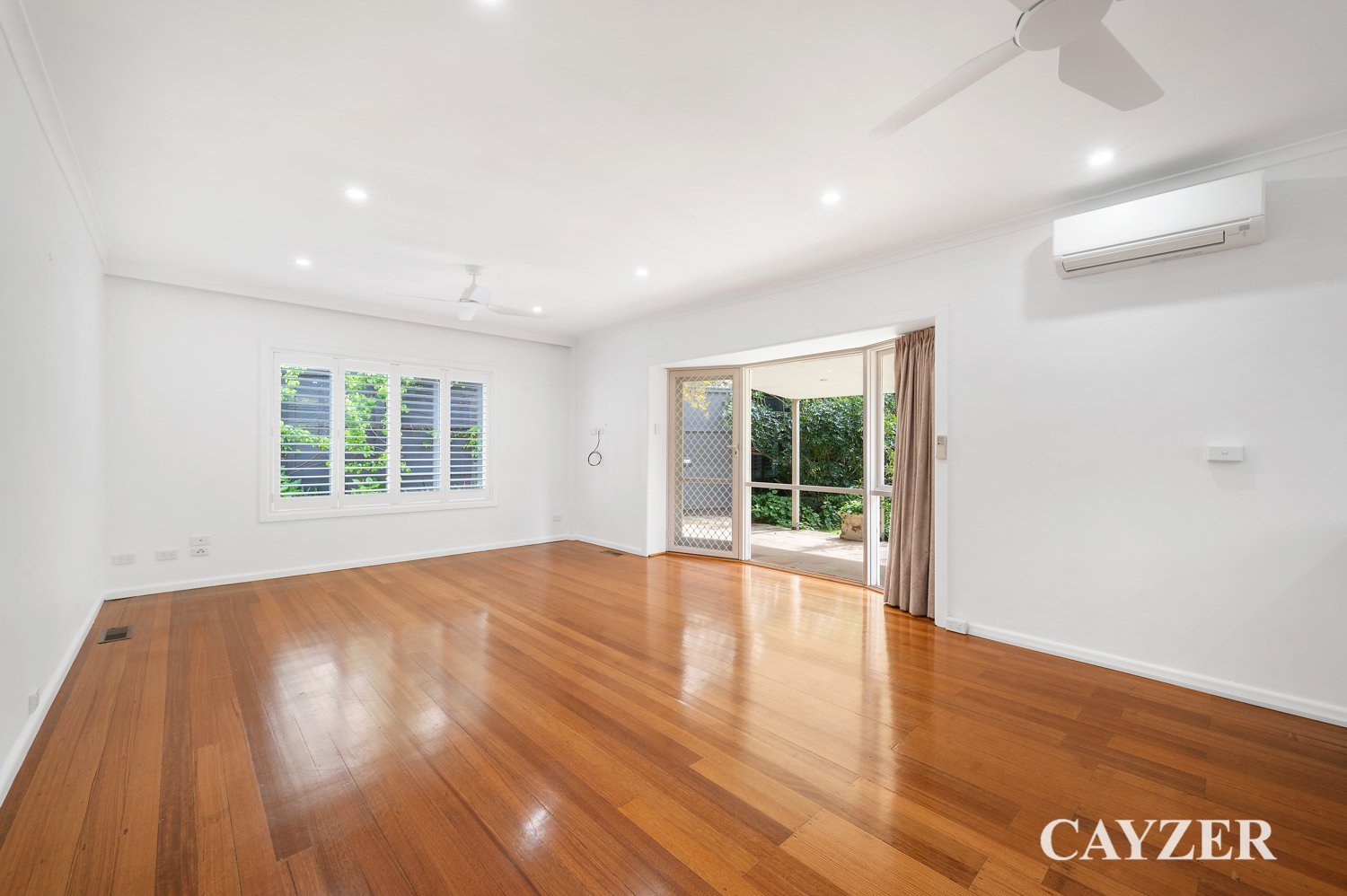 Gallery: 1/191 New Street