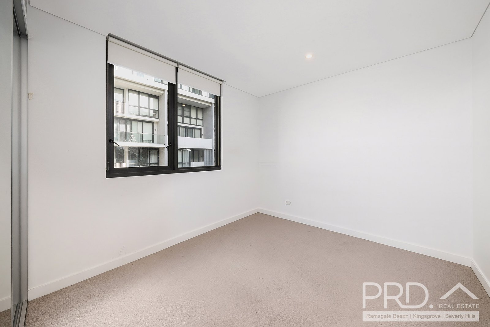 119/12 Chisholm Street WOLLI CREEK 5