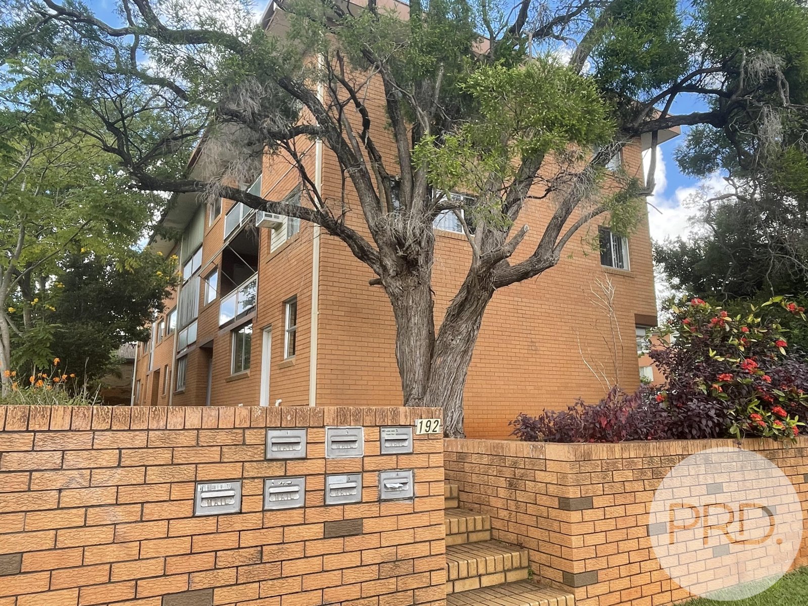 1/192 Junction Road CLAYFIELD 1