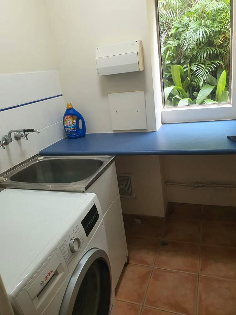 119/4 Eshelby Drive CANNONVALE 13