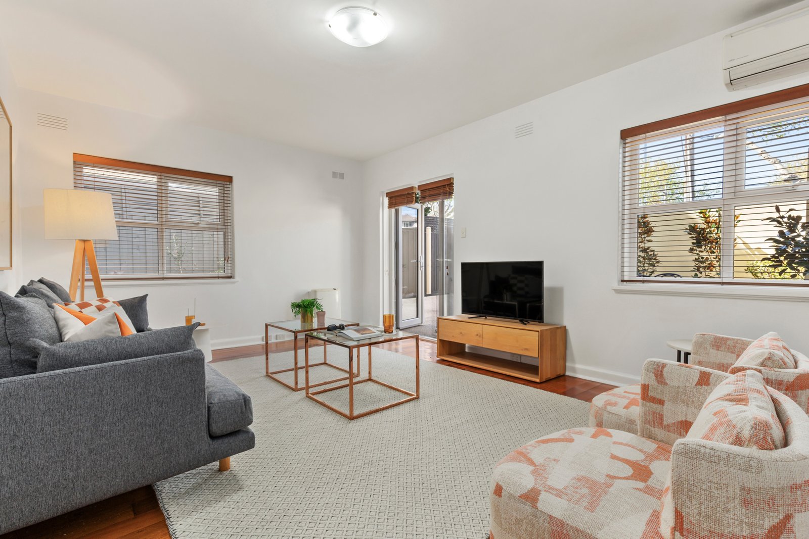 Gallery: 1/195 Brighton Road