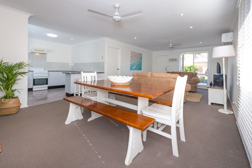 1/195 Rocky Point Road FINGAL BAY 8