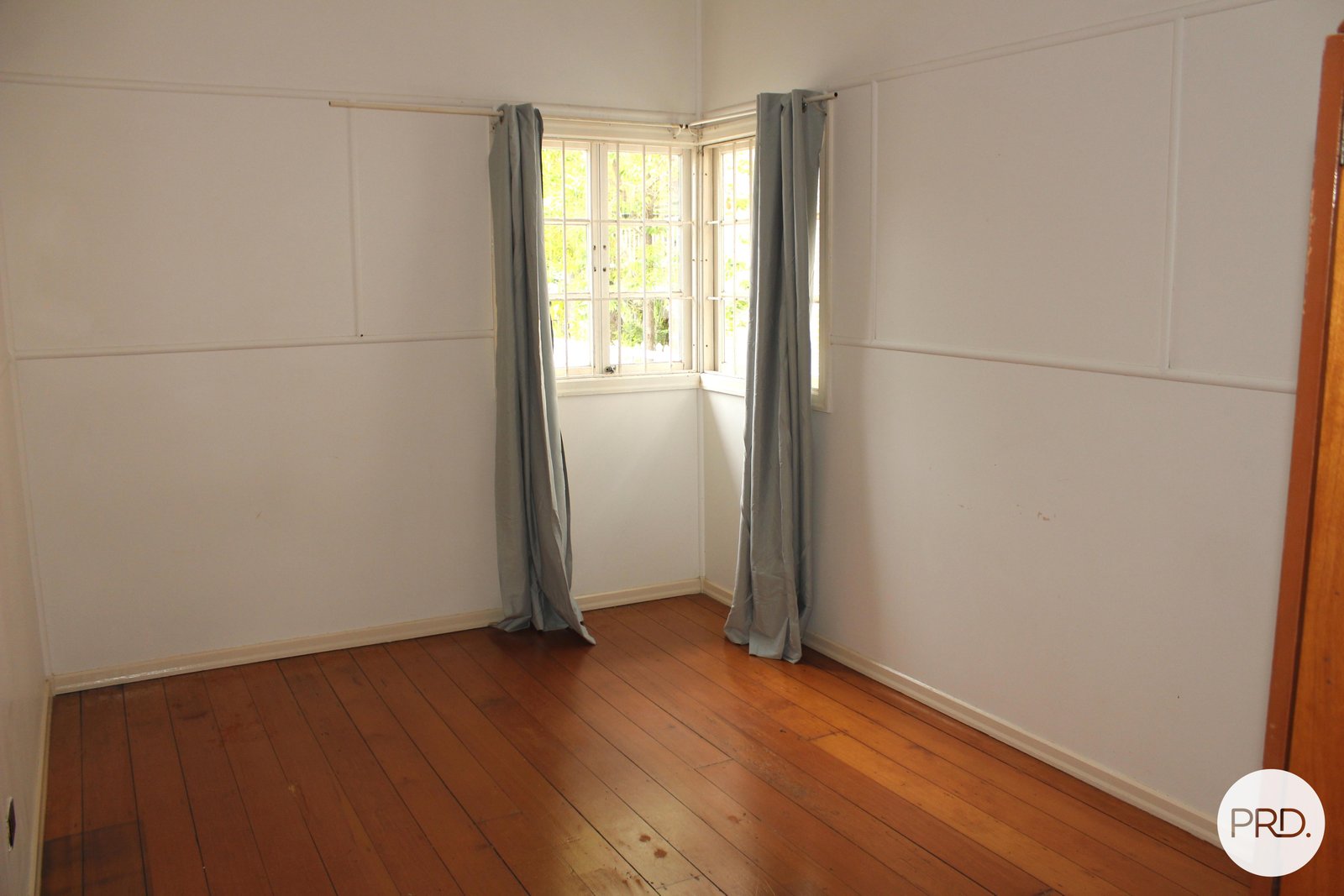 1/196 BONNEY Avenue CLAYFIELD 6