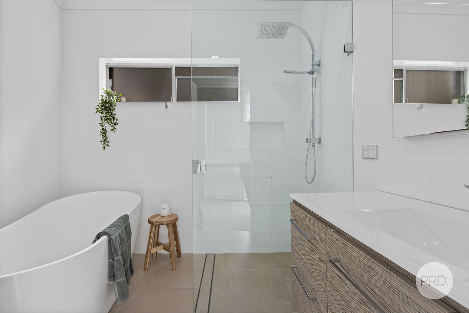 1196 Forest Road LUGARNO 6