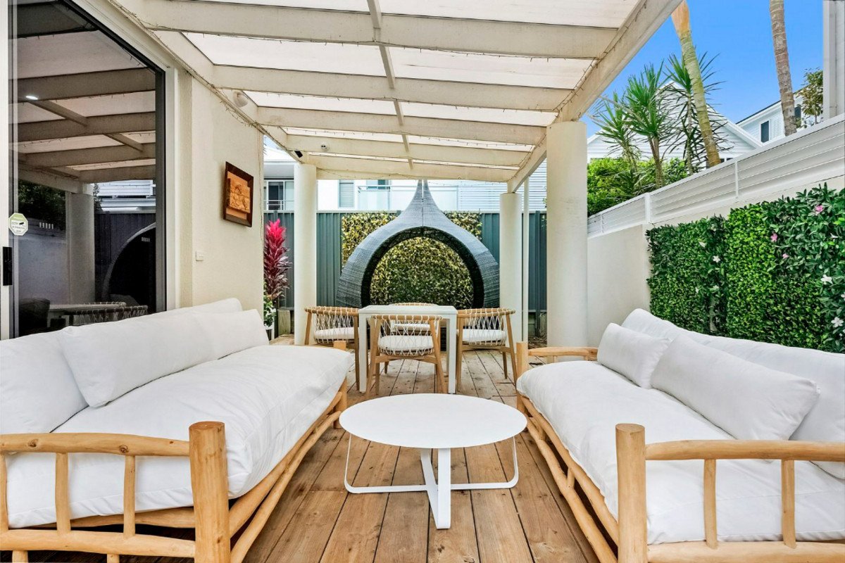 1/196B Hedges Avenue Mermaid Beach 17