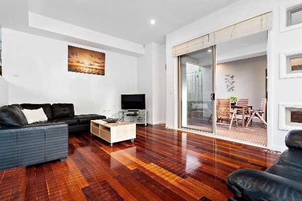 Gallery: 1/197 Tooronga Road