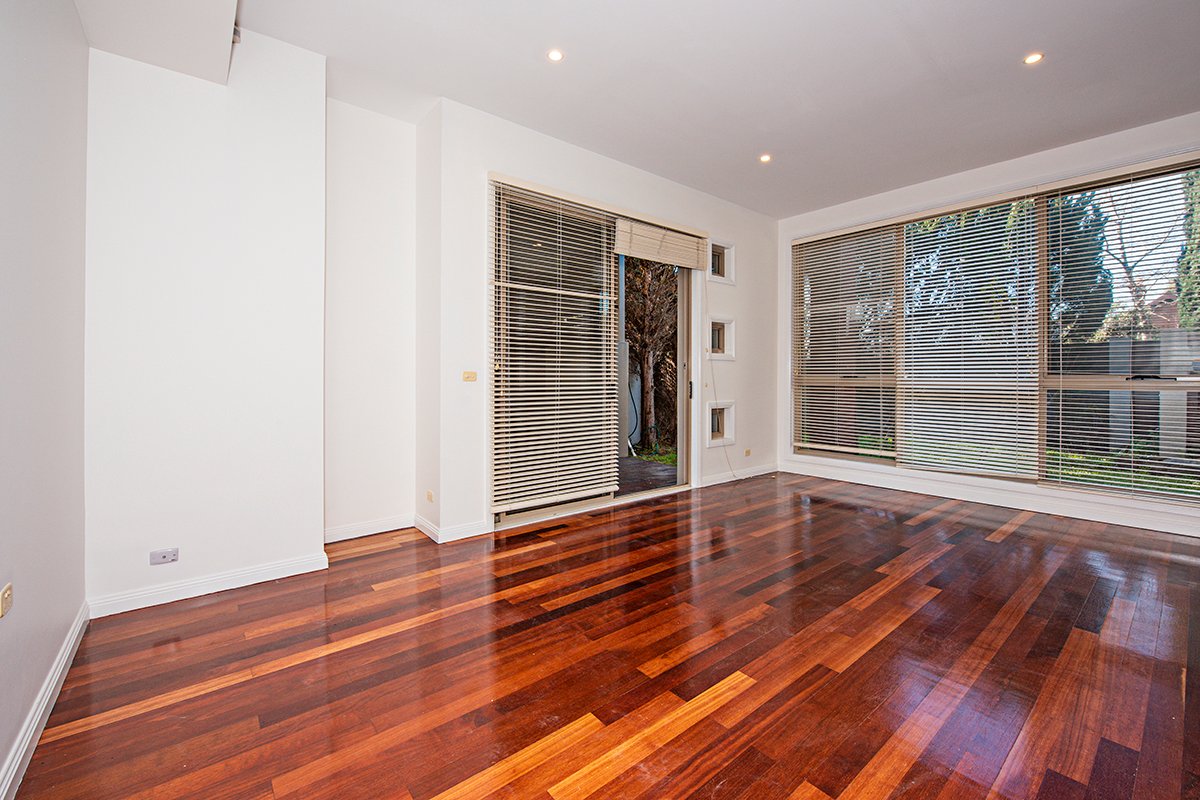 Gallery: 1/197 Tooronga Road