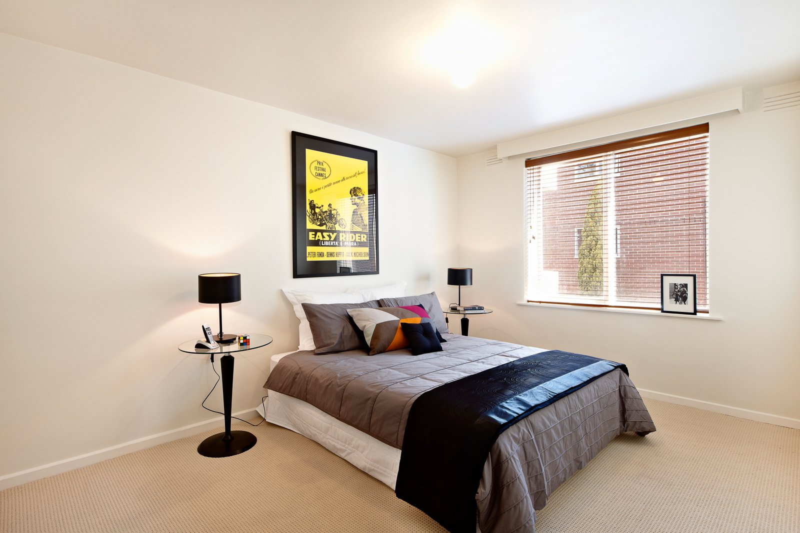 Gallery: 11/99 Alma Road