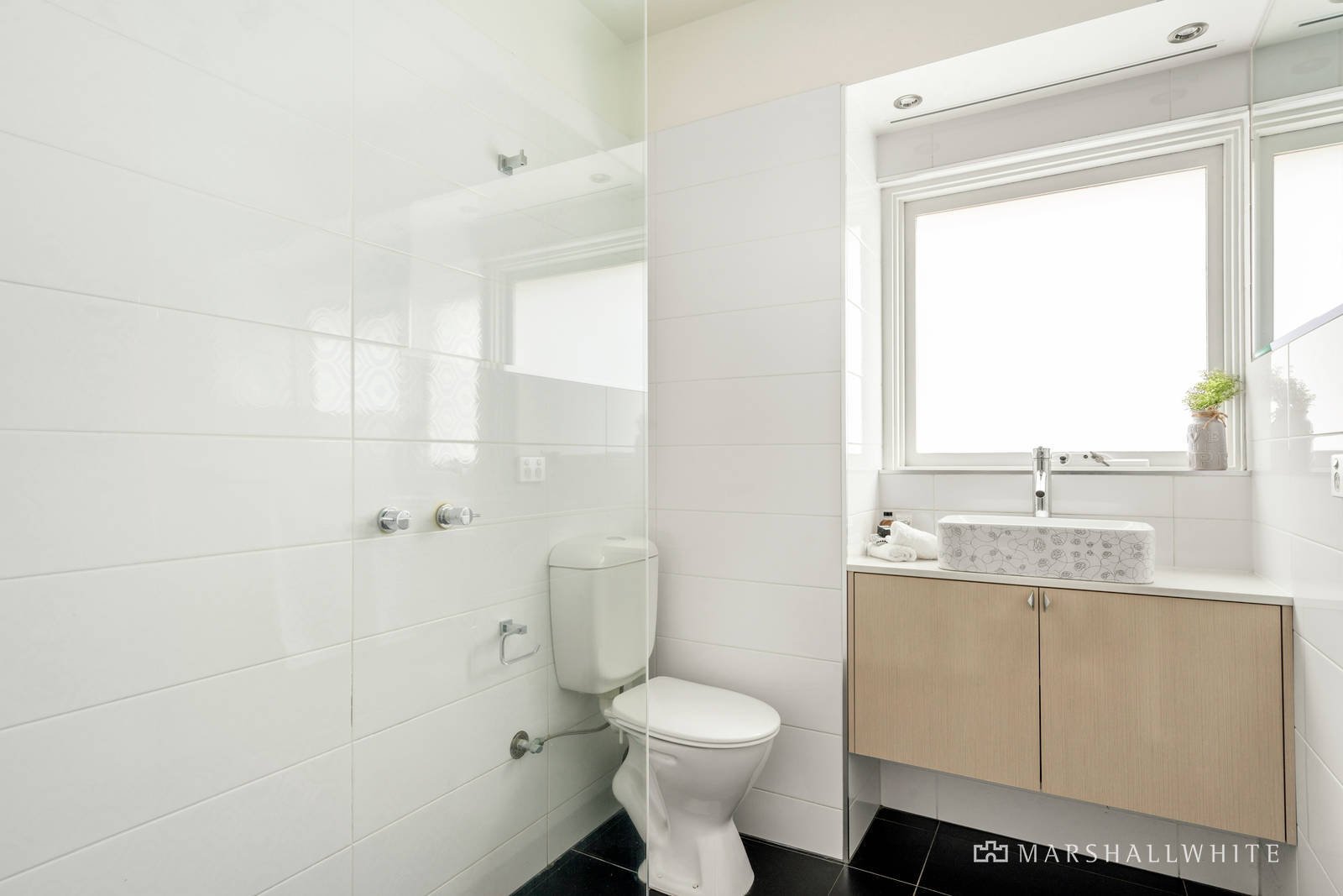 1/199 Ormond Road, Elwood, VIC