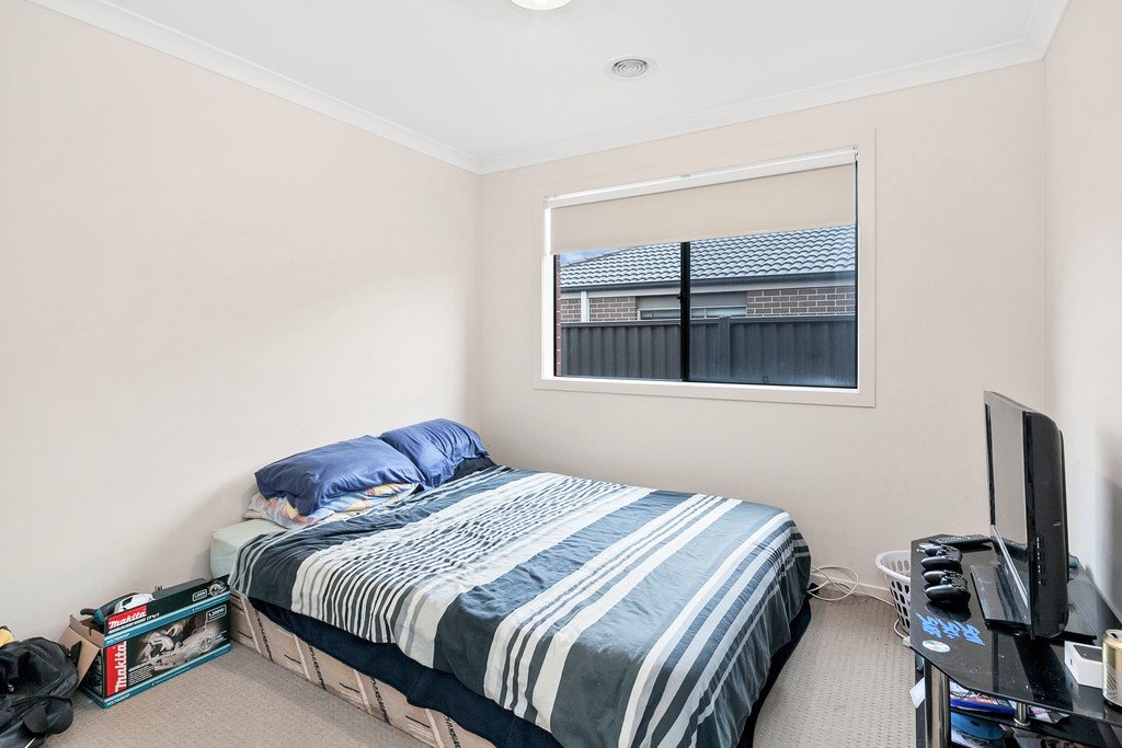 119A Edwards Street SEBASTOPOL 9