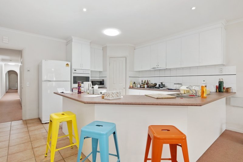 Gallery: 11A Ascot St South