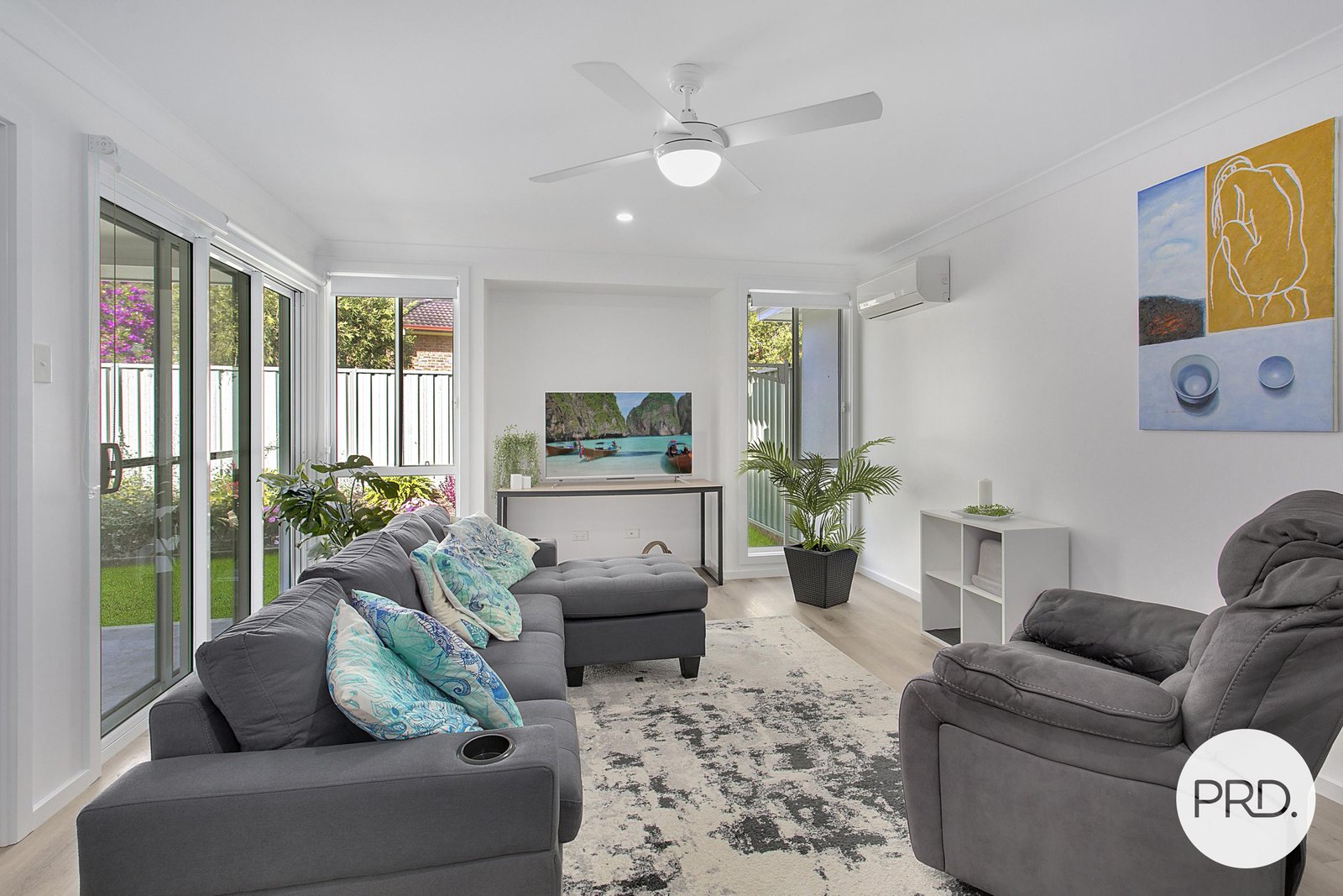 11A Bottlebrush Place LAKEWOOD 3