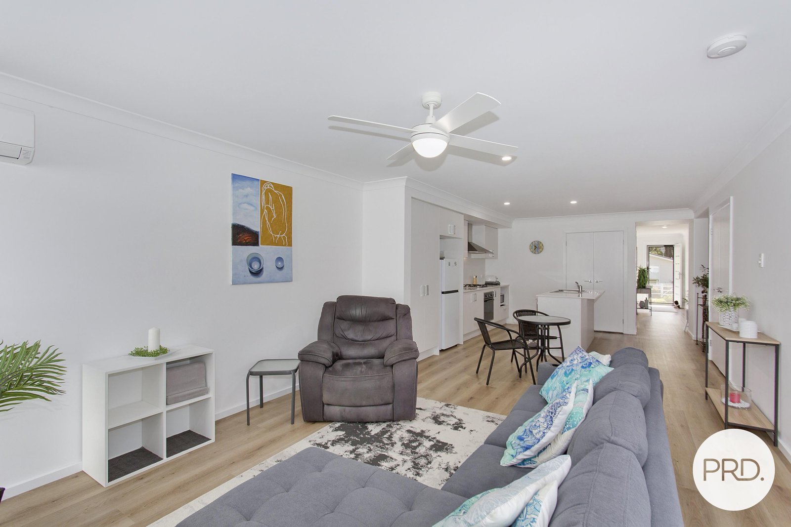11A Bottlebrush Place LAKEWOOD 5