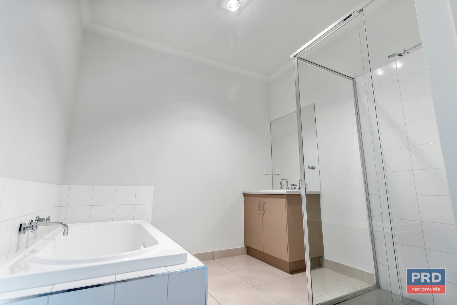 11a Caleb Close GOLDEN SQUARE 4