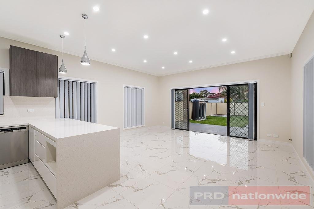 11a Dowding Street PANANIA 4