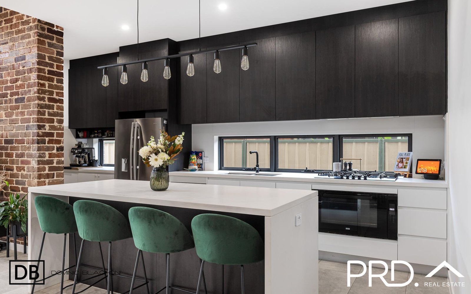 11a Eileen Street PICNIC POINT 6