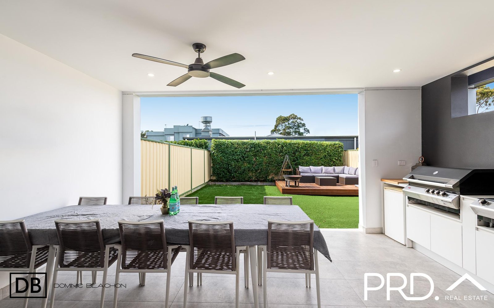 11a Eileen Street PICNIC POINT 12