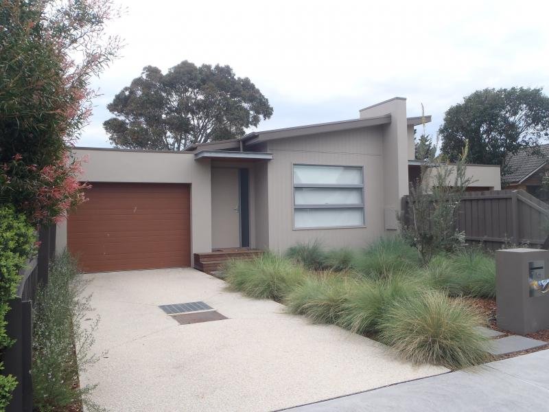 Gallery: 11a Foam Street