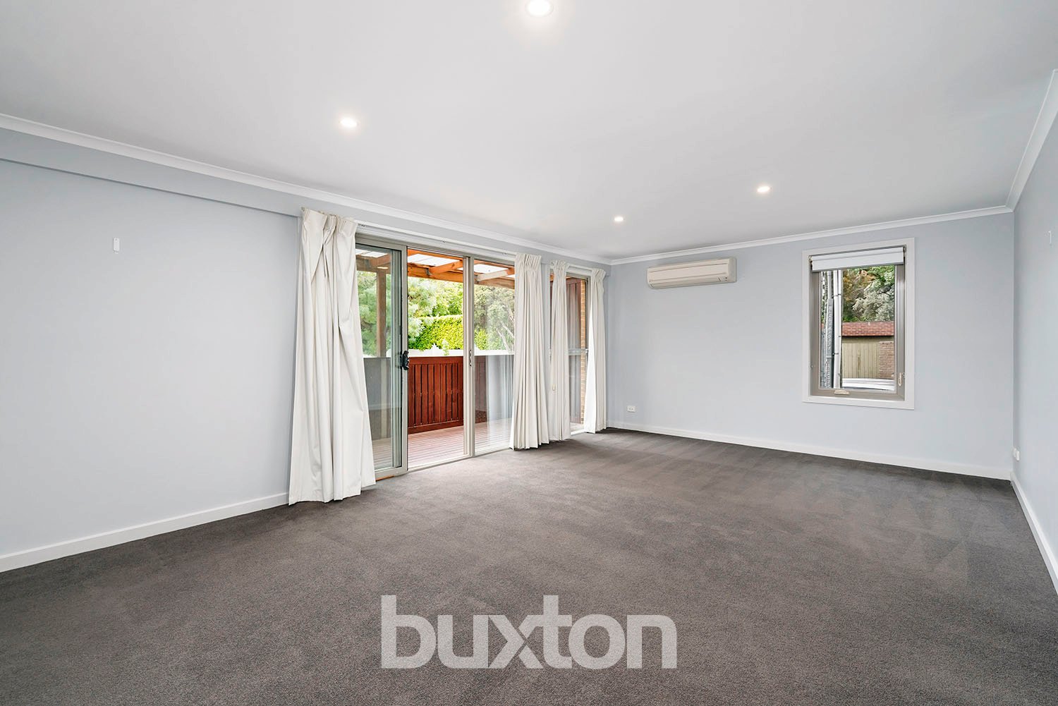 Gallery: 1/1A Hanby Street