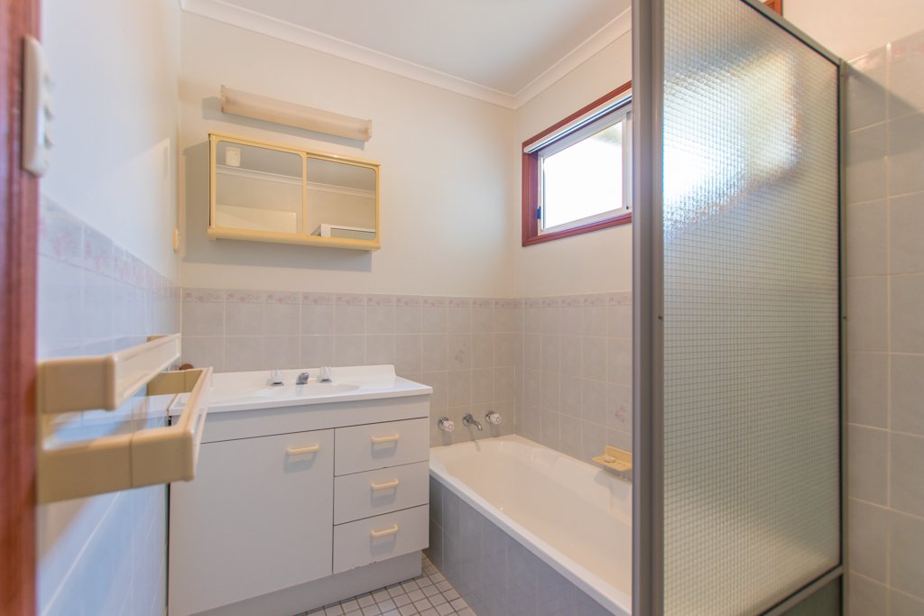 11A Howick Street TUMUT 11