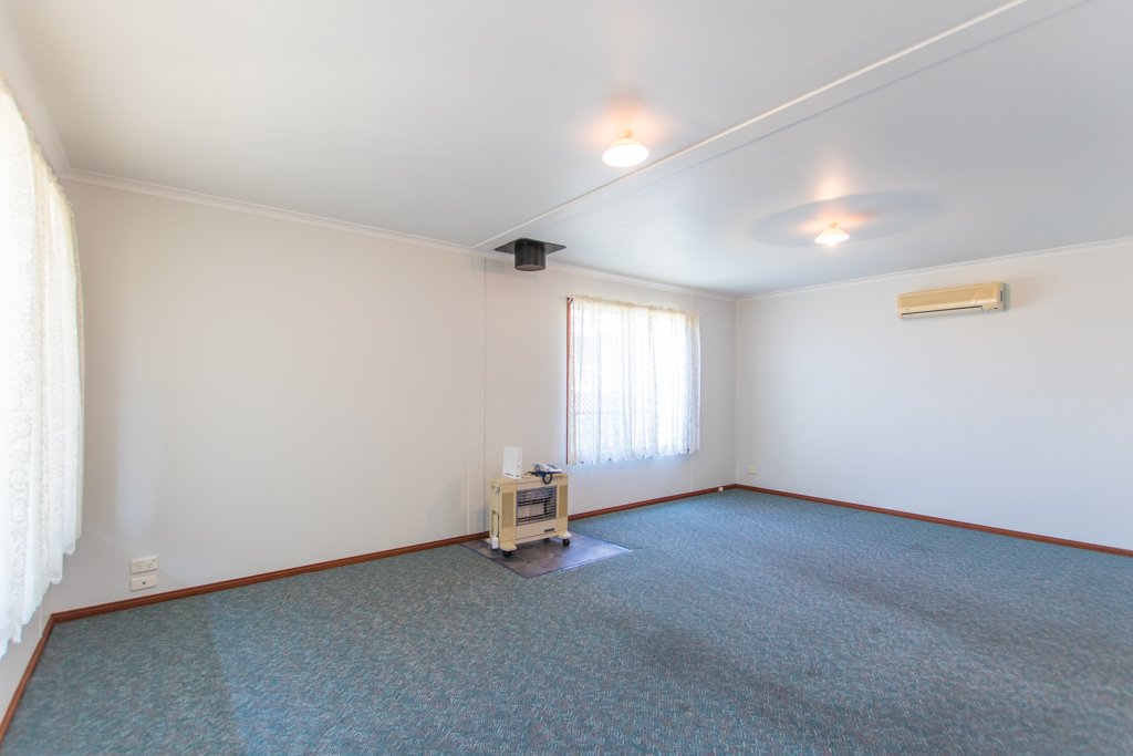 11A Howick Street TUMUT 6
