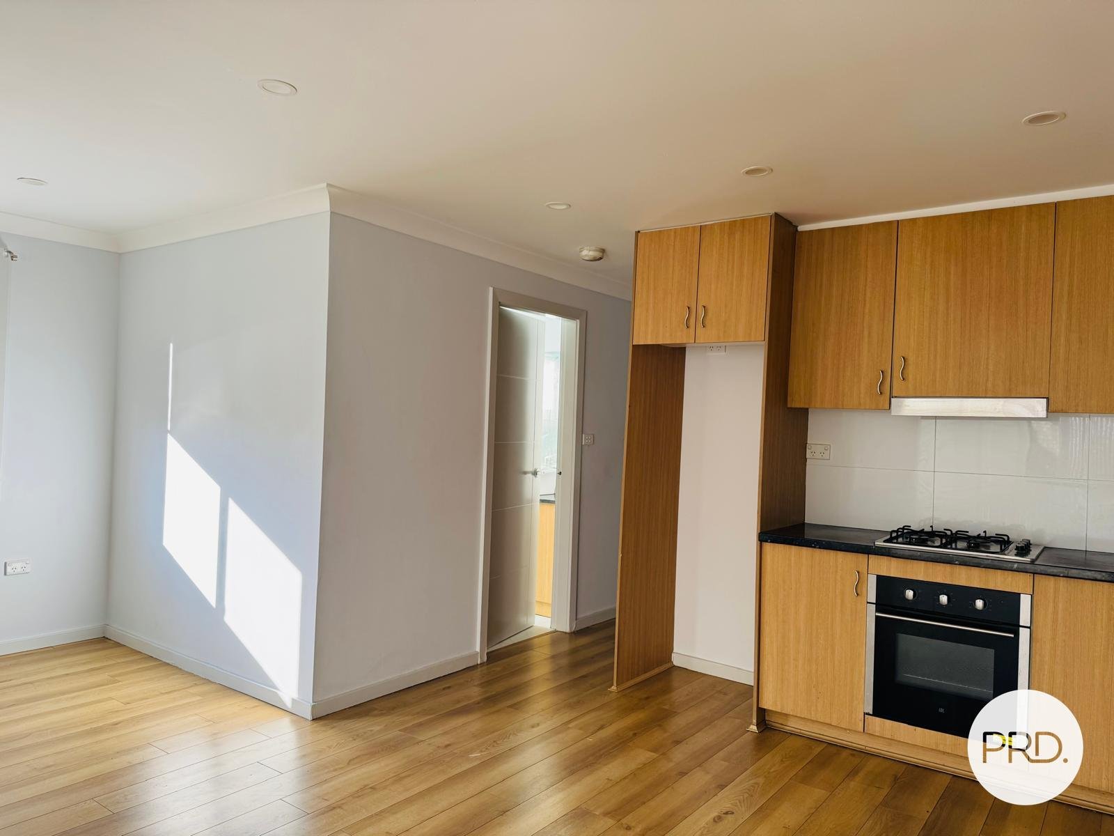 11A Jowett Place INGLEBURN 3